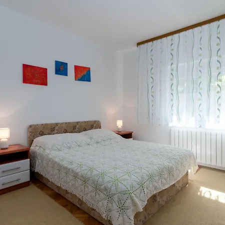 Апартаменты Melita Lara By Interhome Трогир